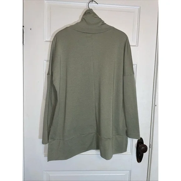 Nature Student Cozy Core Oversized Sweatshirt Pale Olive Green Medium High Neck - Picture 5 of 7